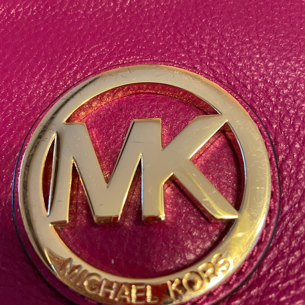 MICHAEL KORS/ WRISTLET💜